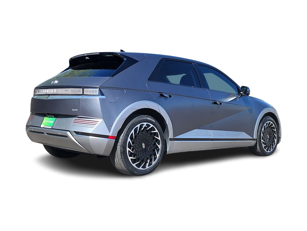 Thumbnail: 2023 Hyundai Ioniq 5 - 18