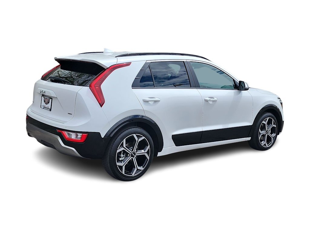 Thumbnail: 2023 Kia Niro - 21