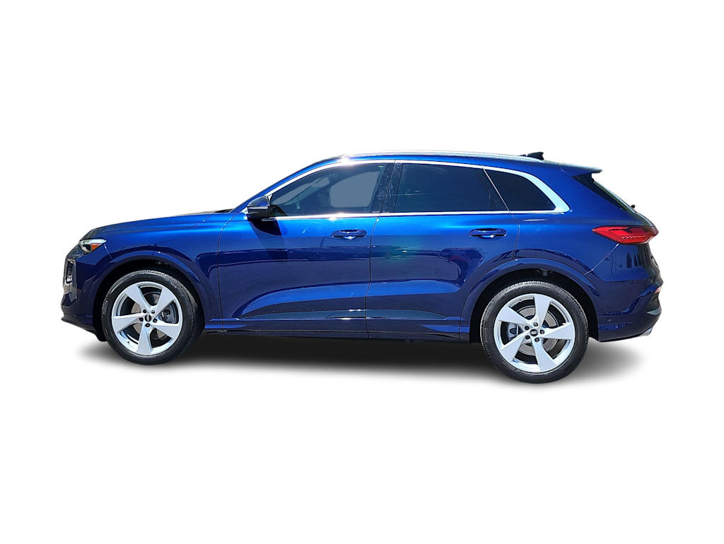 Thumbnail: 2025 Audi Q5 - 21