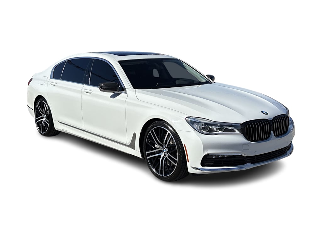 Thumbnail: 2018 BMW 7 Series - 20
