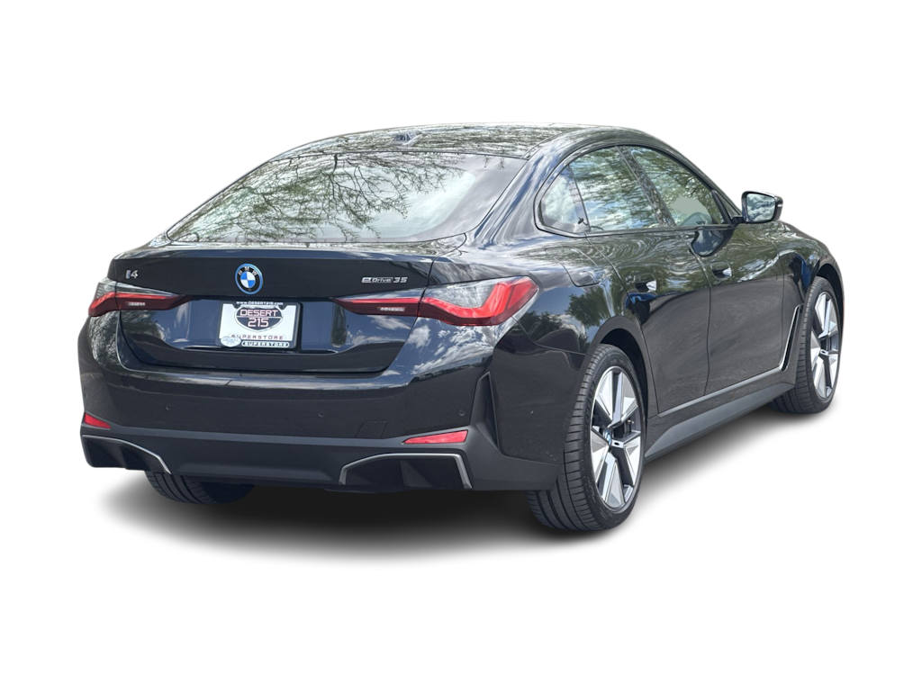 Thumbnail: 2023 BMW i4 - 21