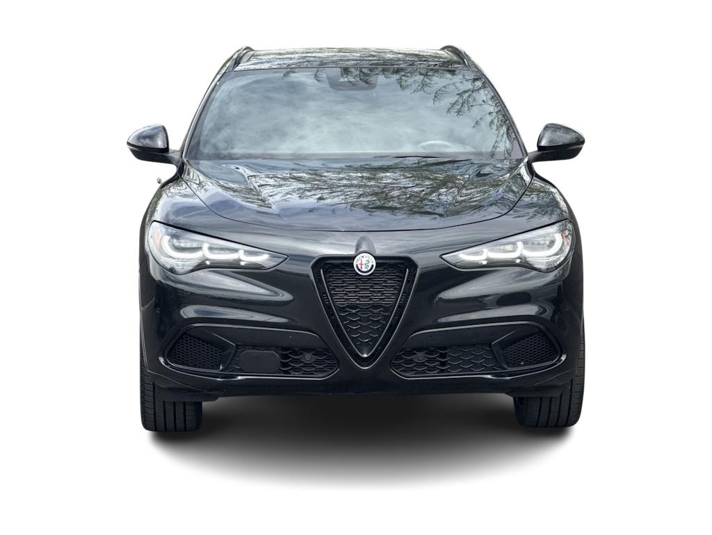 Thumbnail: 2024 Alfa Romeo Stelvio - 4