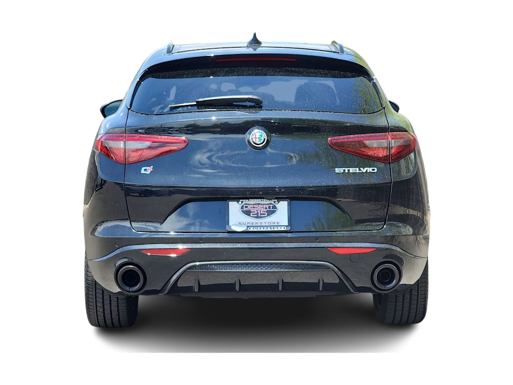 Thumbnail: 2023 Alfa Romeo Stelvio - 5