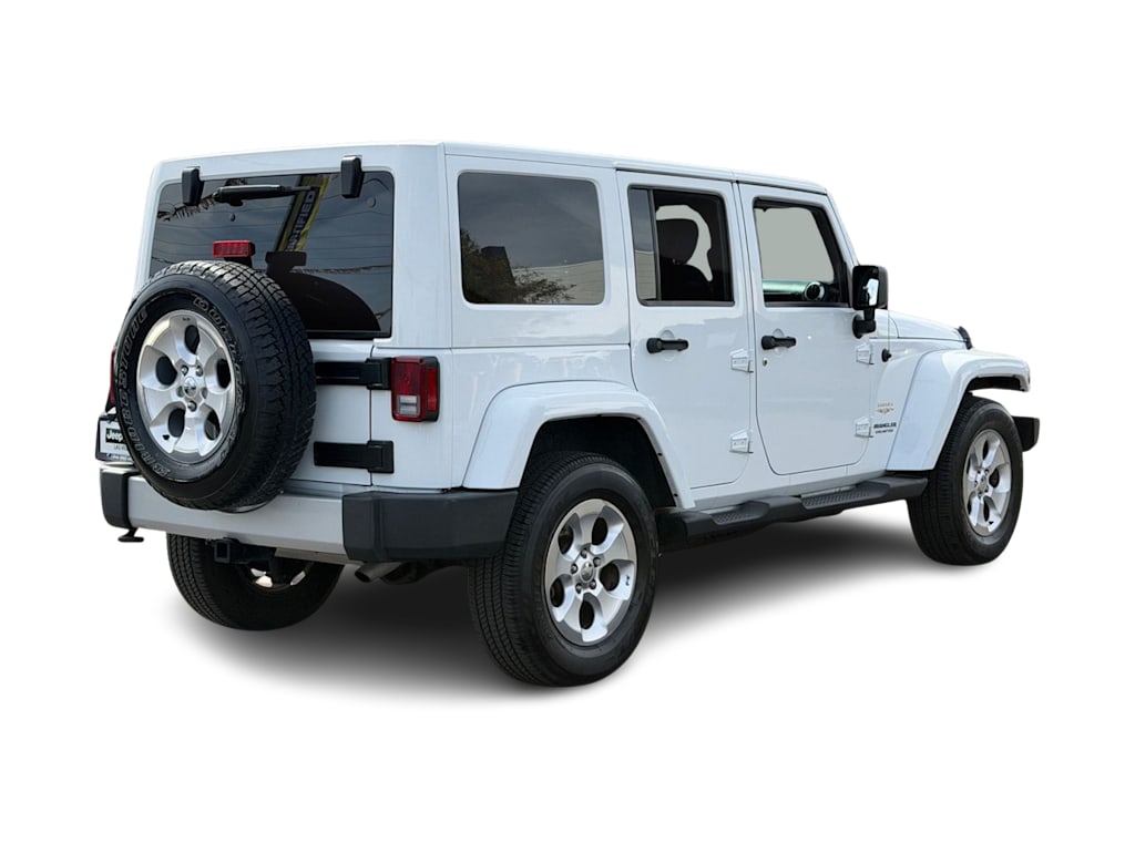 Thumbnail: 2013 Jeep Wrangler - 17