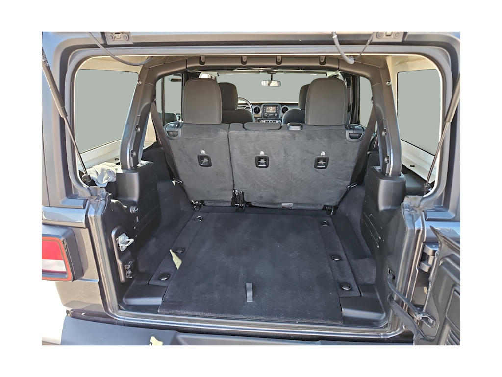 Thumbnail: 2021 Jeep Wrangler - 19