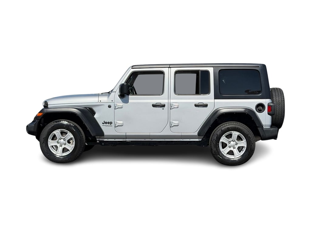 Thumbnail: 2022 Jeep Wrangler - 3