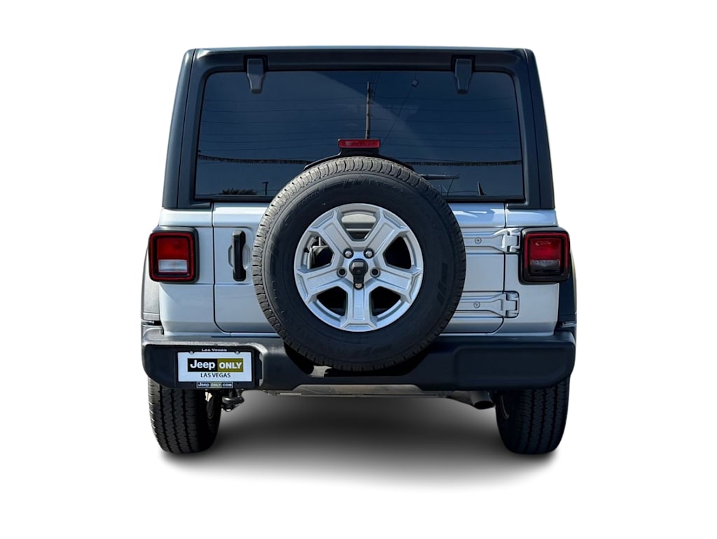 Thumbnail: 2022 Jeep Wrangler - 5