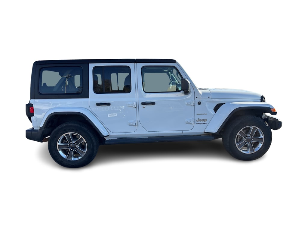 Thumbnail: 2022 Jeep Wrangler - 15