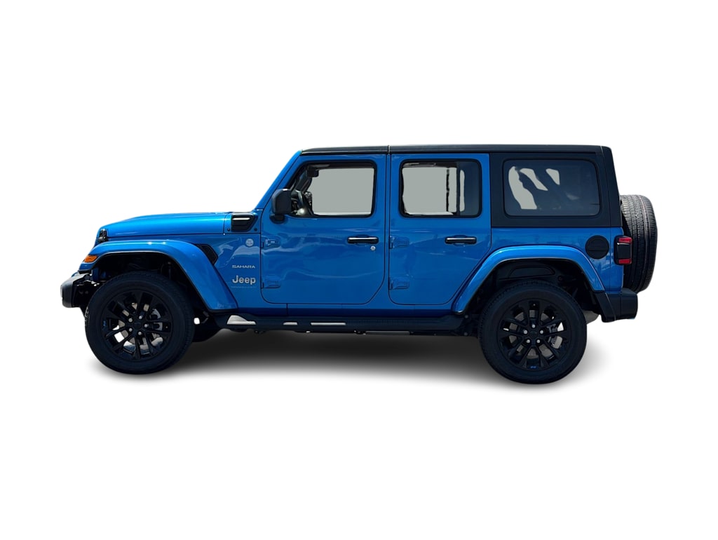 Thumbnail: 2023 Jeep Wrangler - 18