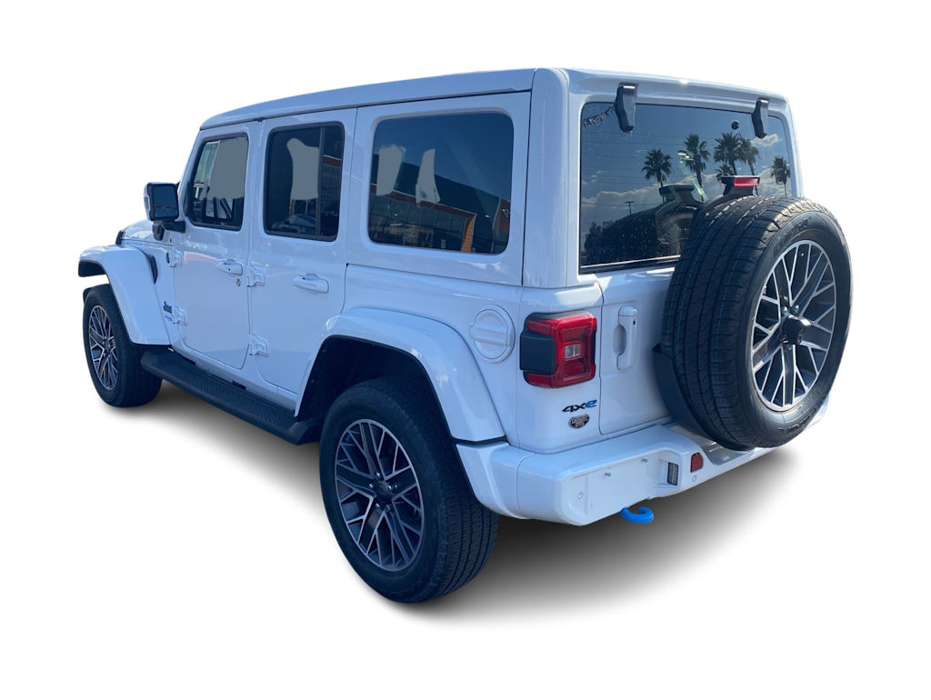2022 Jeep Wrangler Unlimited Altitude 5