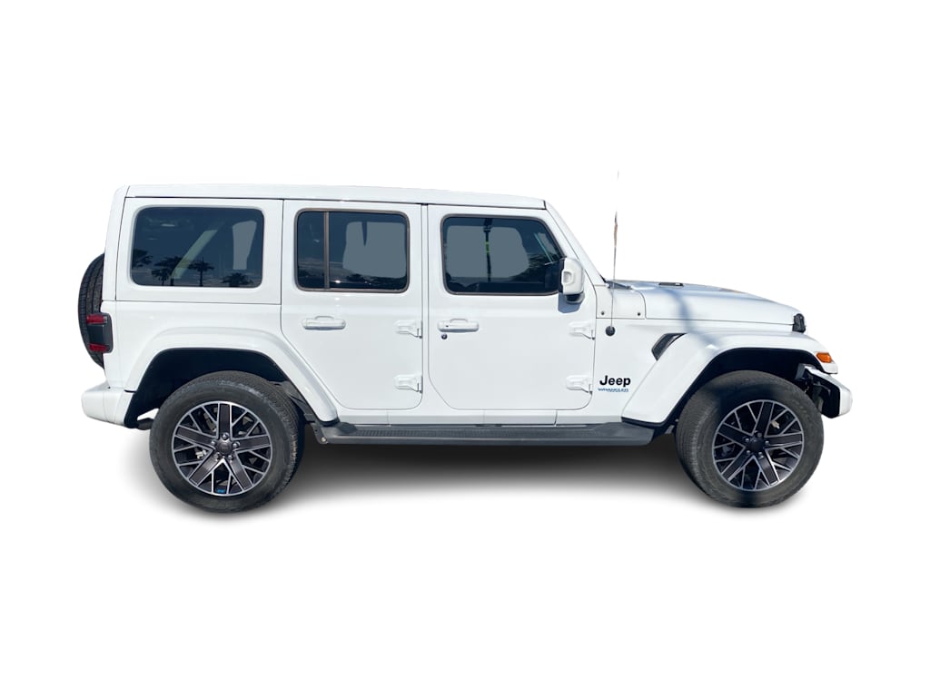 2022 Jeep Wrangler Unlimited Altitude 15