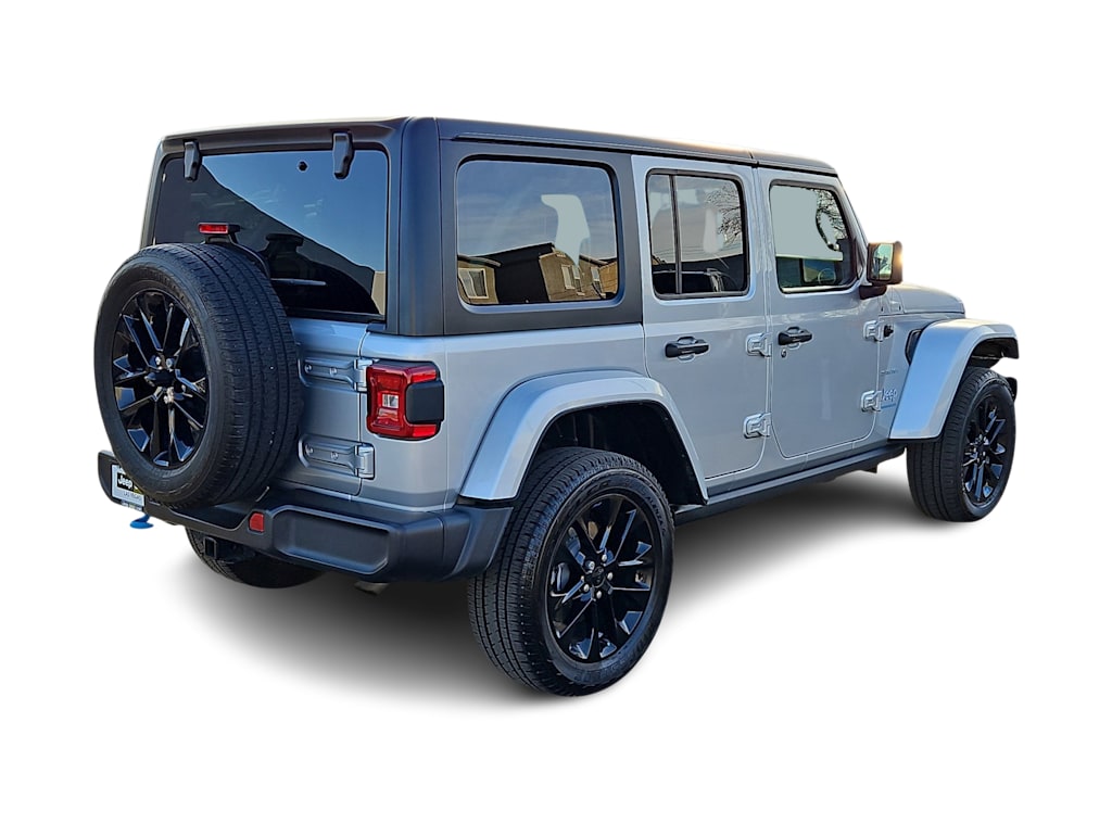 Thumbnail: 2023 Jeep Wrangler - 23
