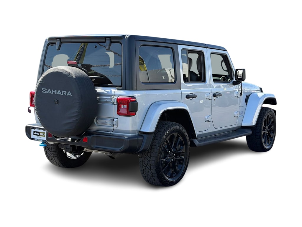 Thumbnail: 2023 Jeep Wrangler - 18
