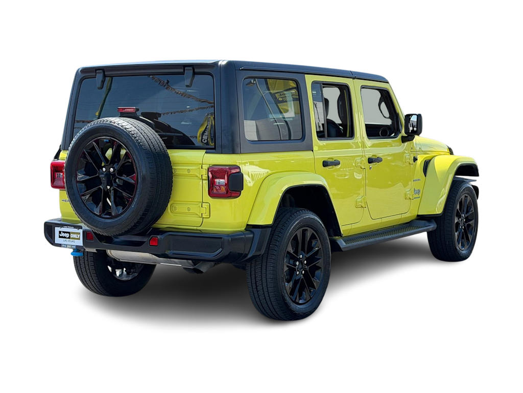 Thumbnail: 2023 Jeep Wrangler - 15