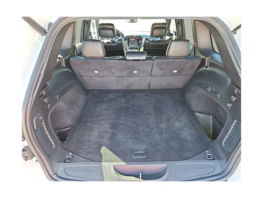 Thumbnail: 2020 Jeep Grand Cherokee - 18