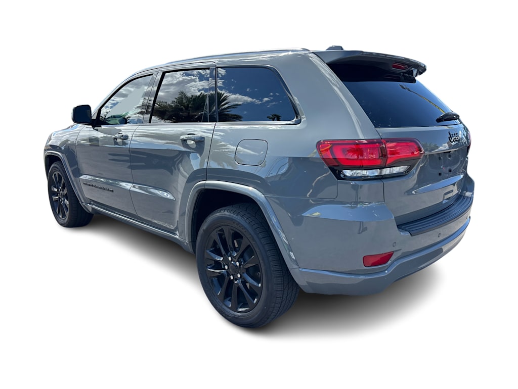 Thumbnail: 2022 Jeep Grand Cherokee - 4