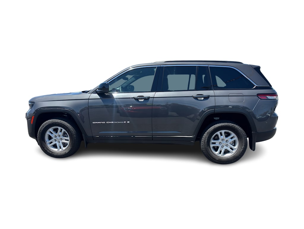 Thumbnail: 2025 Jeep Grand Cherokee - 3