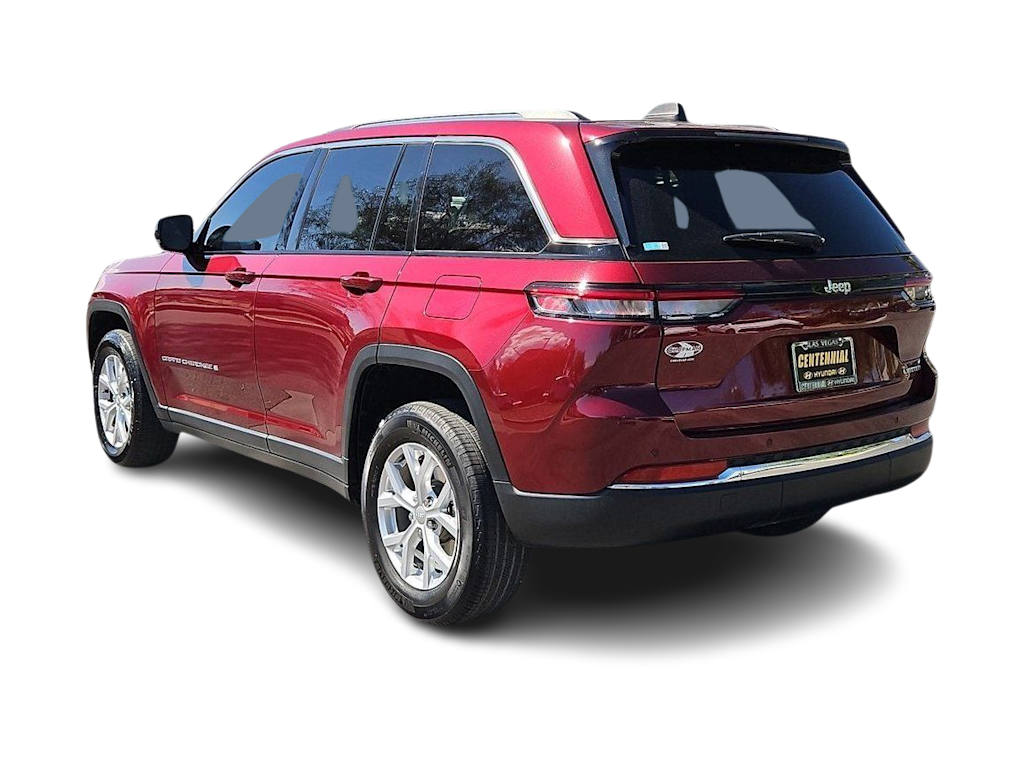Thumbnail: 2023 Jeep Grand Cherokee - 4