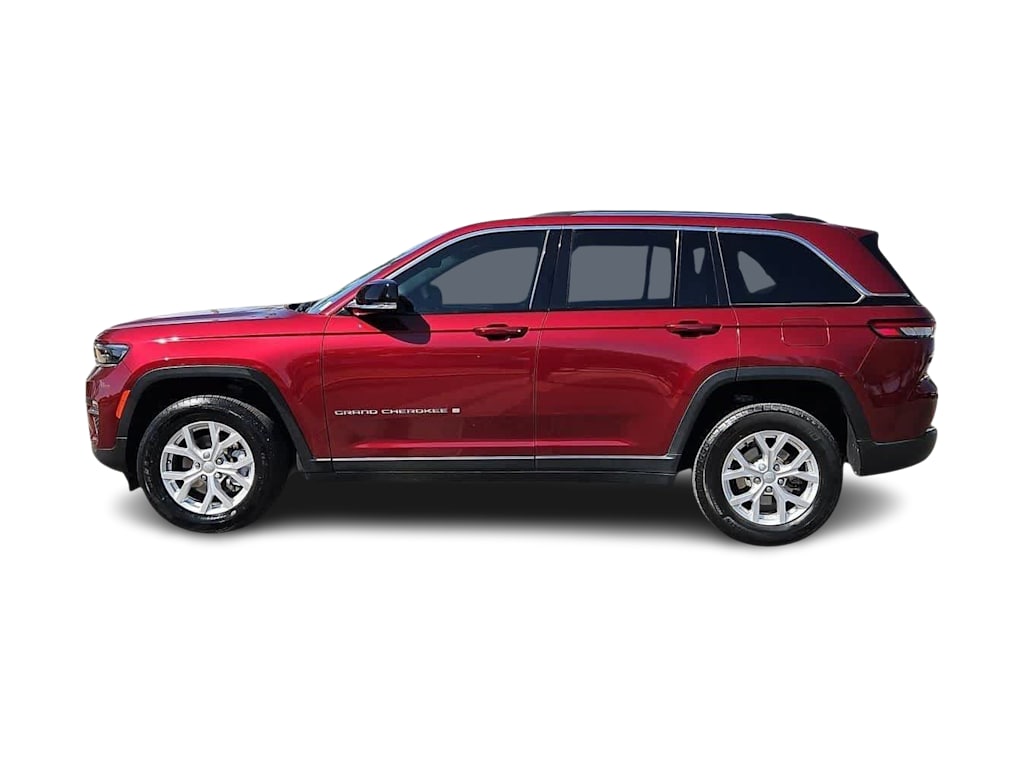 Thumbnail: 2023 Jeep Grand Cherokee - 3