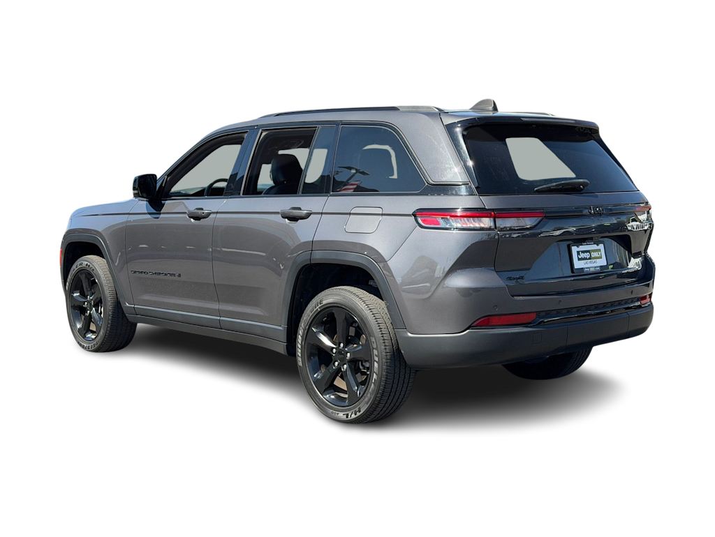 Thumbnail: 2023 Jeep Grand Cherokee - 4