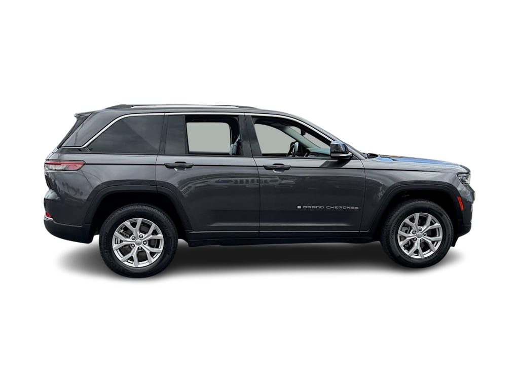 Thumbnail: 2022 Jeep Grand Cherokee - 19