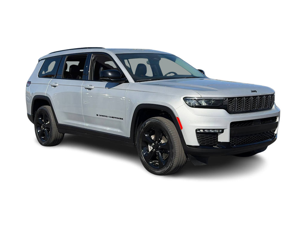 Thumbnail: 2023 Jeep Grand Cherokee L - 21