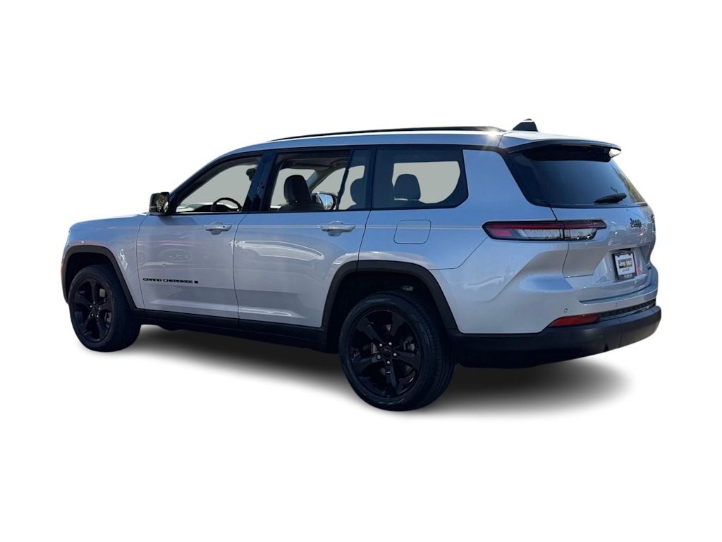 Thumbnail: 2023 Jeep Grand Cherokee L - 4