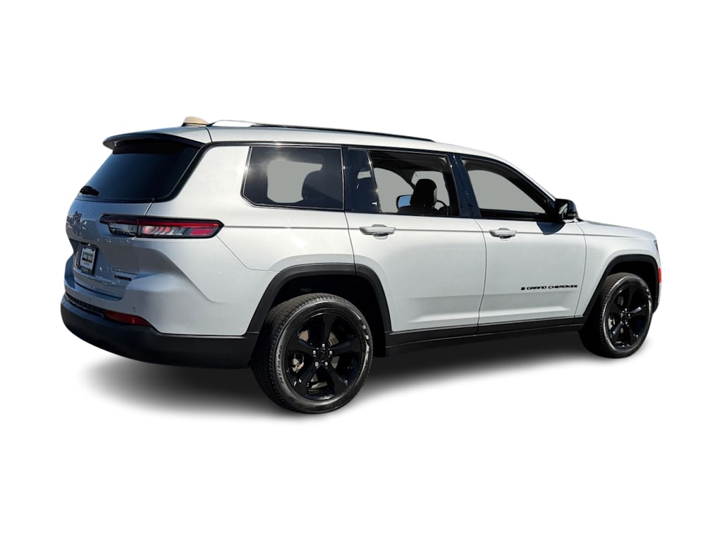 Thumbnail: 2023 Jeep Grand Cherokee L - 19