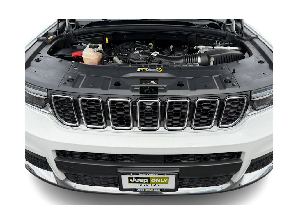 Thumbnail: 2023 Jeep Grand Cherokee L - 33
