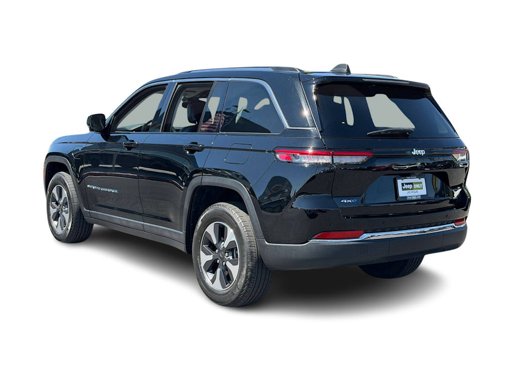 Thumbnail: 2022 Jeep Grand Cherokee - 4
