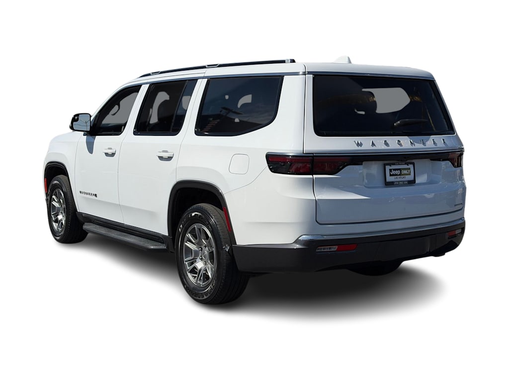 Thumbnail: 2022 Jeep Wagoneer - 4
