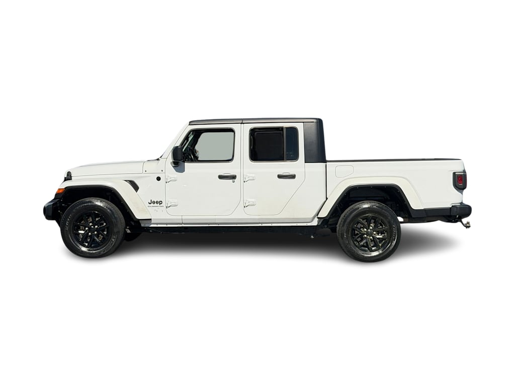 Thumbnail: 2021 Jeep Gladiator - 3