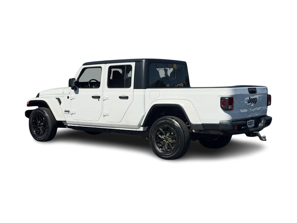 Thumbnail: 2021 Jeep Gladiator - 16