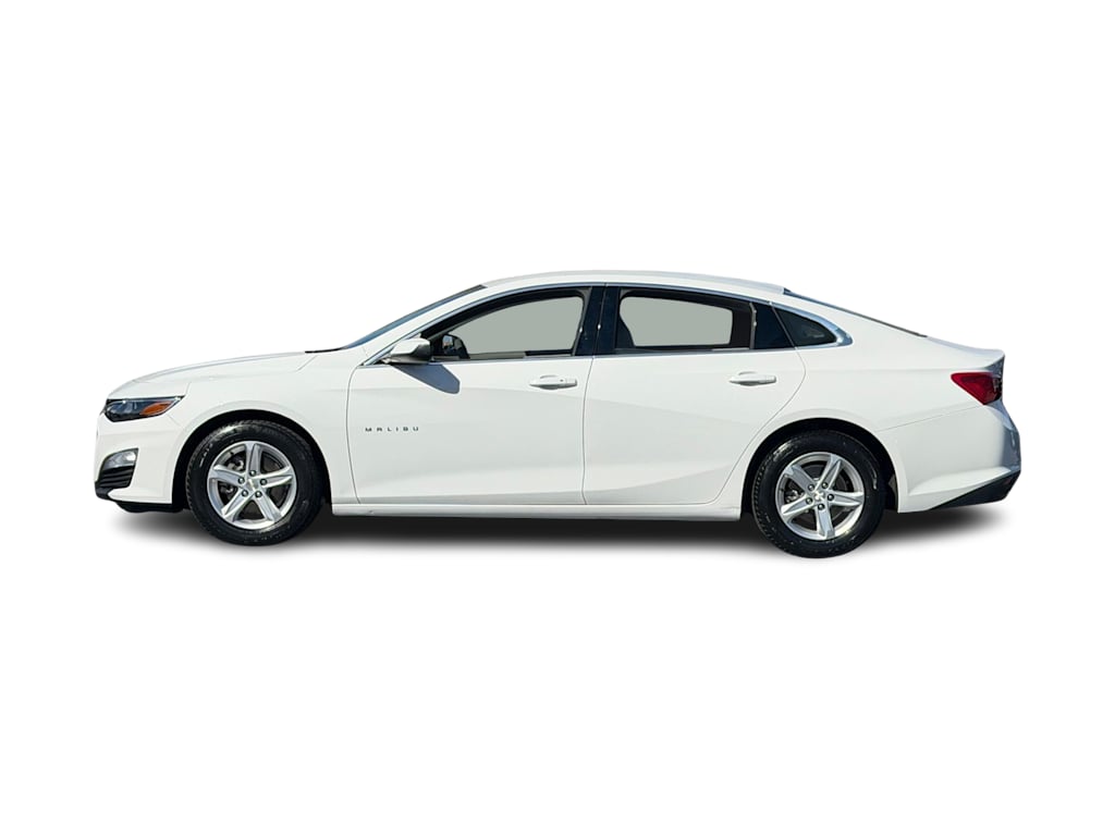 Thumbnail: 2020 Chevrolet Malibu - 3