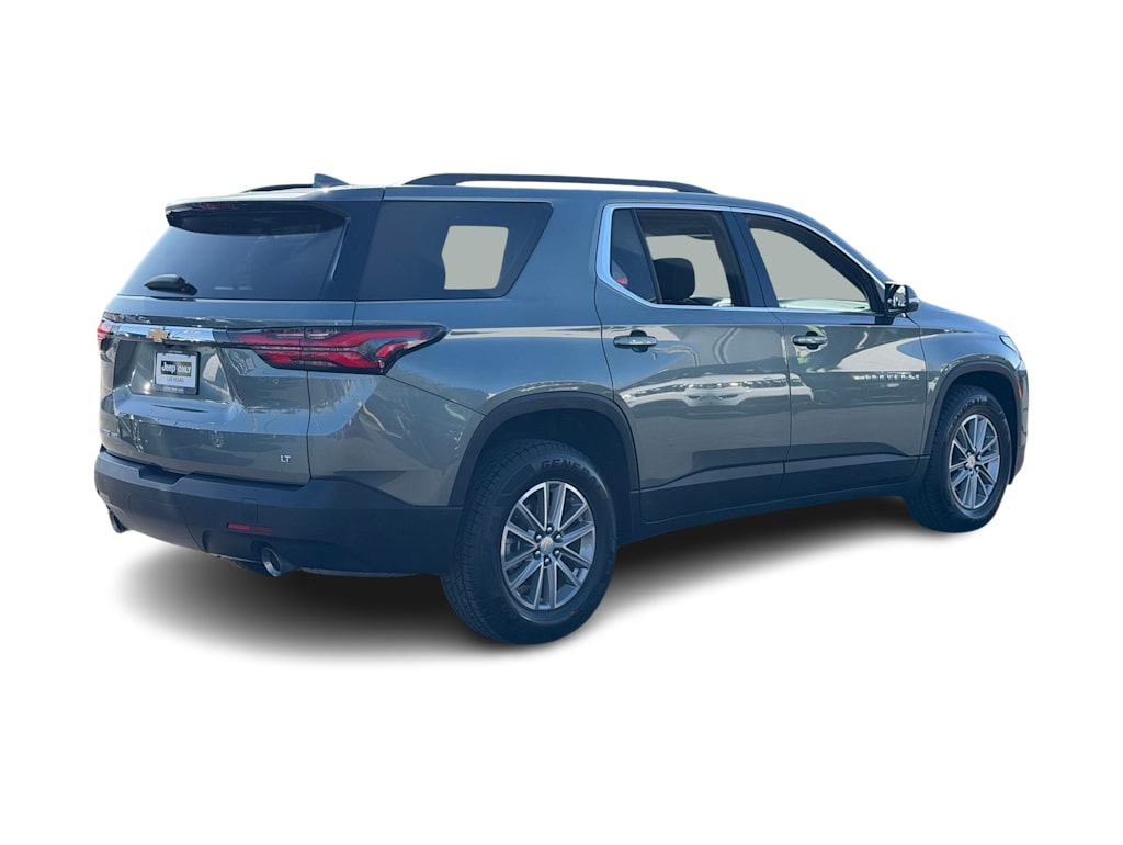 Thumbnail: 2023 Chevrolet Traverse - 18