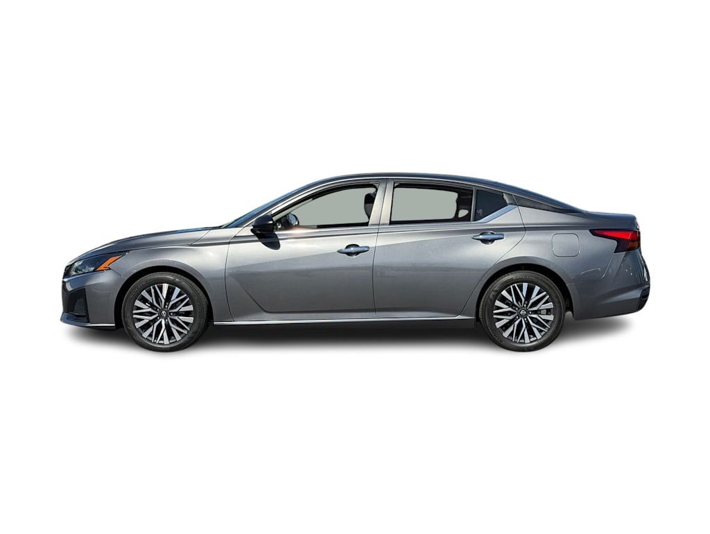 Thumbnail: 2024 Nissan Altima - 3