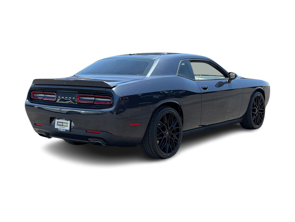 Thumbnail: 2019 Dodge Challenger - 17