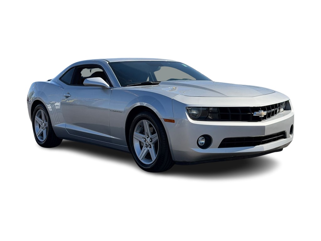 Thumbnail: 2011 Chevrolet Camaro - 19