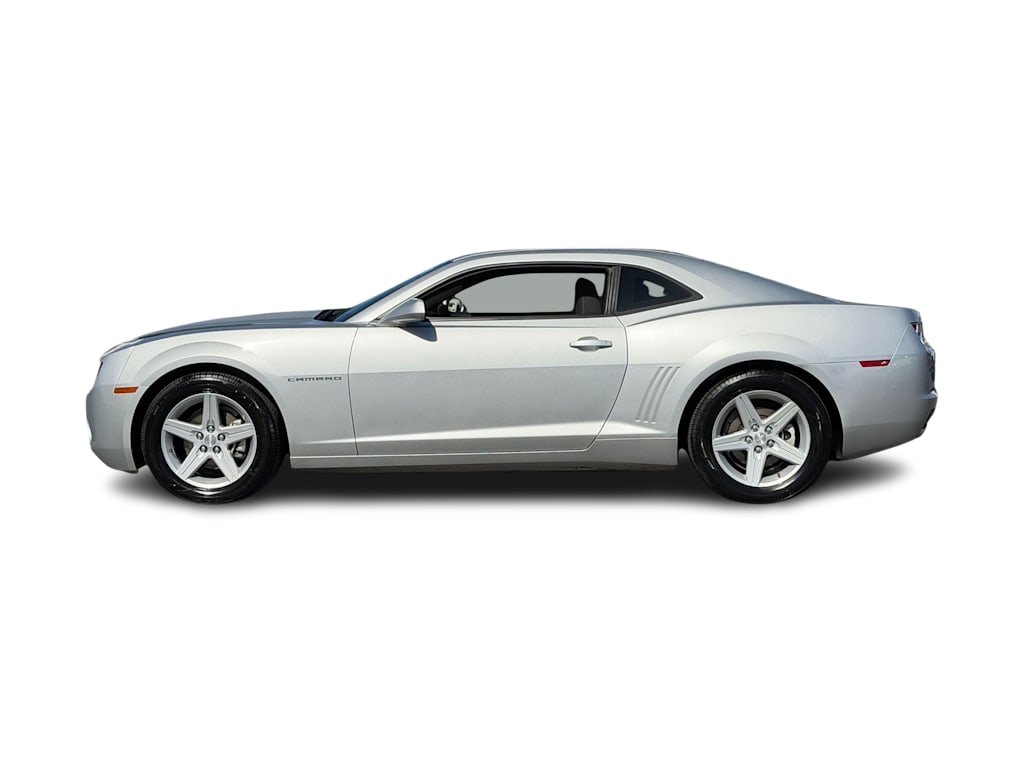 Thumbnail: 2011 Chevrolet Camaro - 3