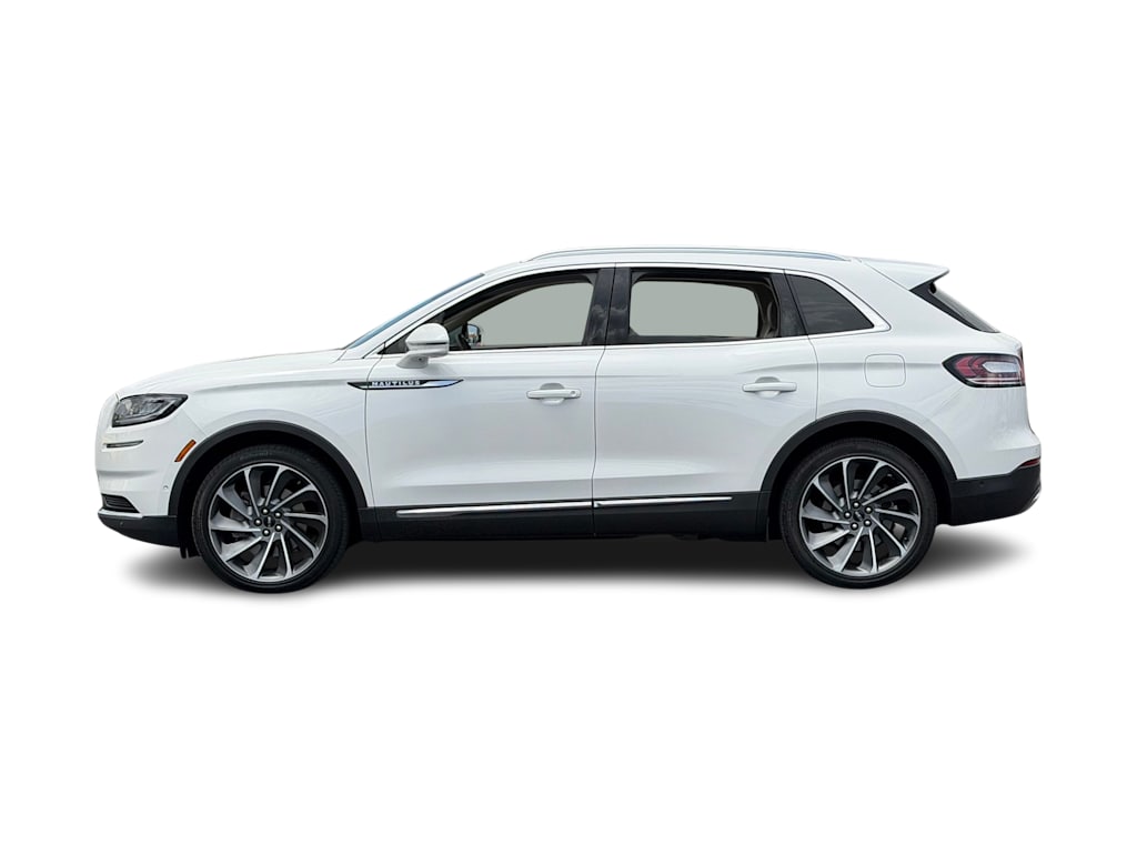 Thumbnail: 2023 Lincoln Nautilus - 3