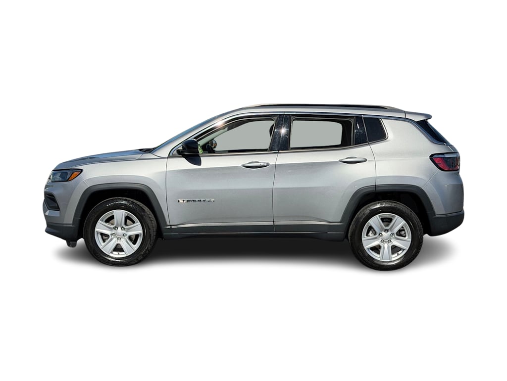 Thumbnail: 2022 Jeep Compass - 3