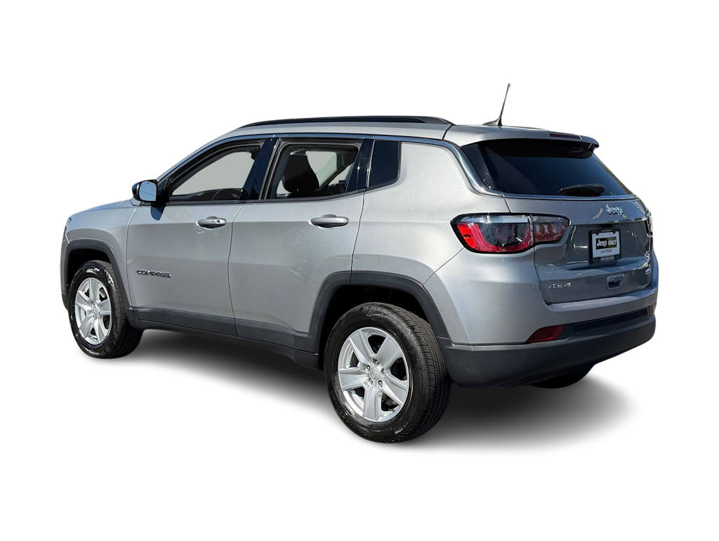 Thumbnail: 2022 Jeep Compass - 4