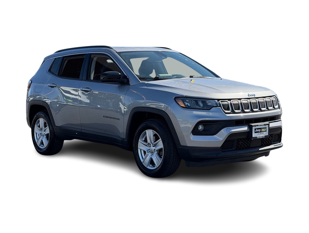 Thumbnail: 2022 Jeep Compass - 21