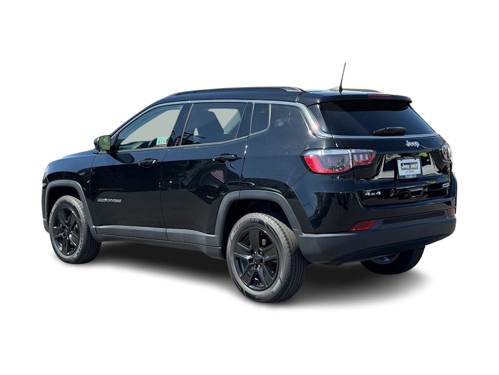 Thumbnail: 2022 Jeep Compass - 4