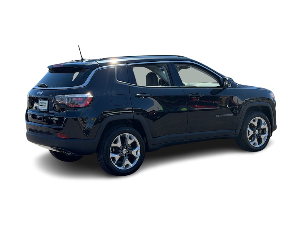 Thumbnail: 2018 Jeep Compass - 20