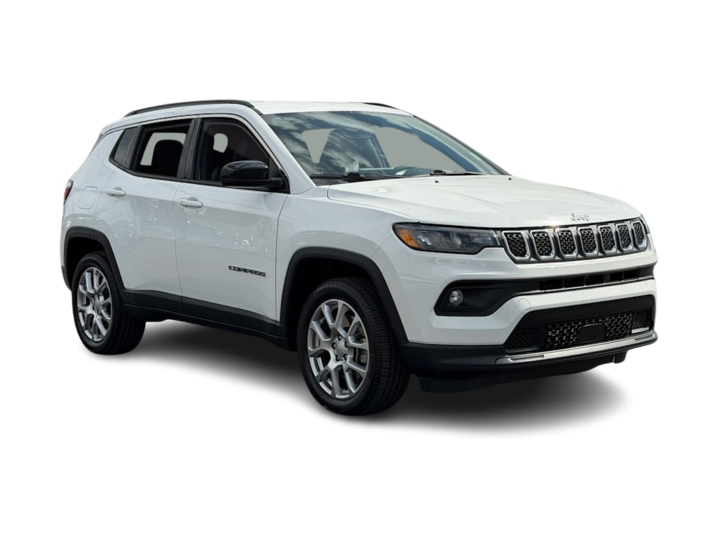 Thumbnail: 2023 Jeep Compass - 21