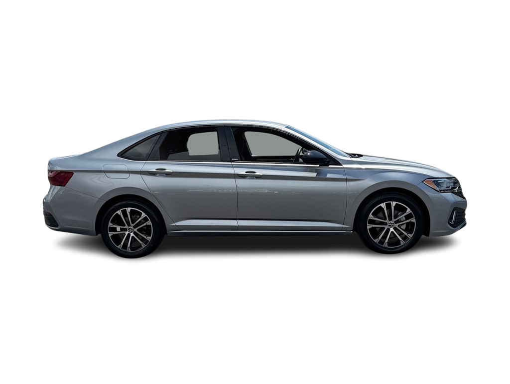 Thumbnail: 2024 Volkswagen Jetta - 20