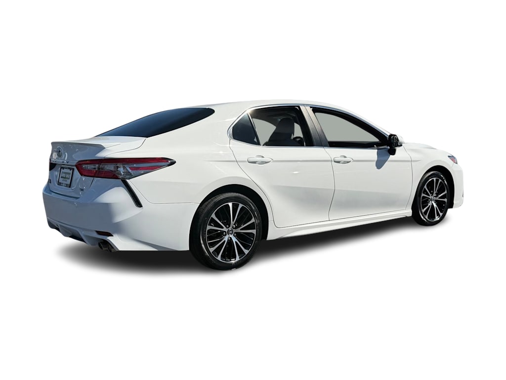 Thumbnail: 2018 Toyota Camry - 19