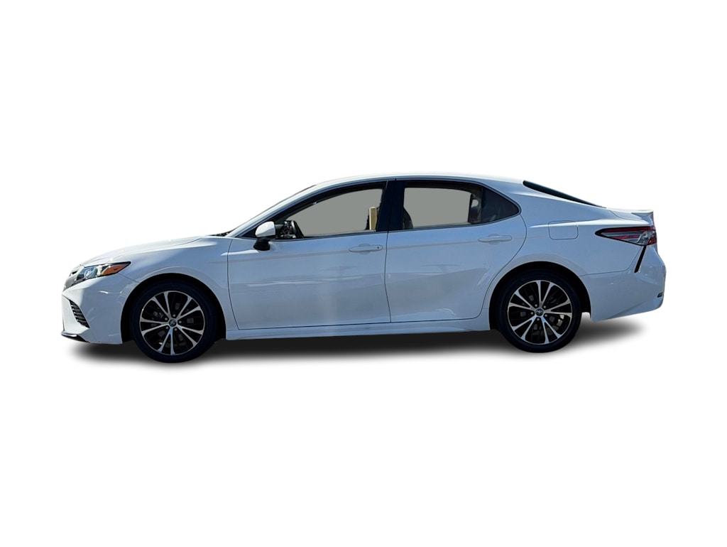 Thumbnail: 2018 Toyota Camry - 3