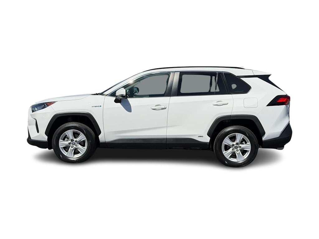 Thumbnail: 2021 Toyota RAV4 - 3